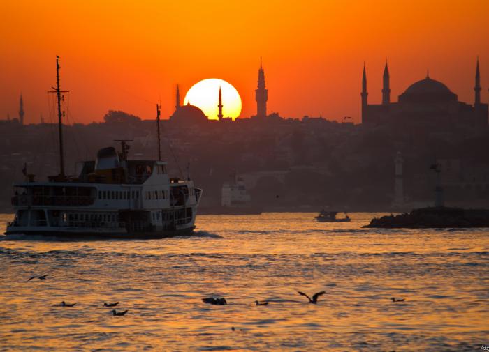 АТОР: стоимость туров в Стамбул на майские праздники начинается от 95т рублей