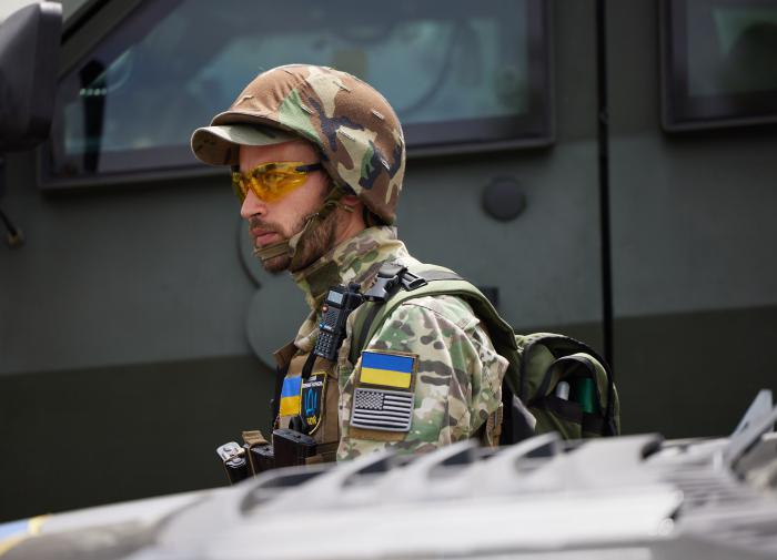 Смирнов заявил, что остатки ВСУ станут вооруженными бандами, терроризирующими Европу